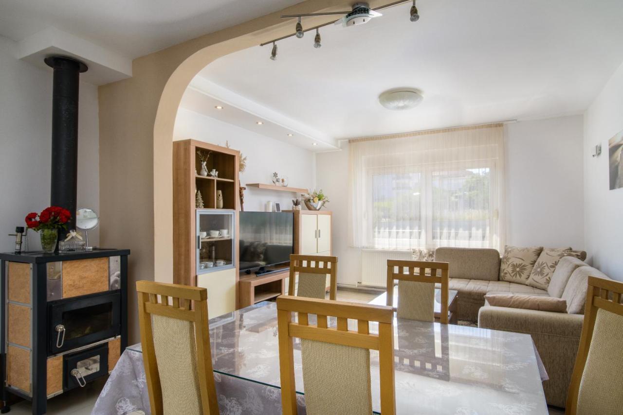 Apartments Tonka Trogir Extérieur photo