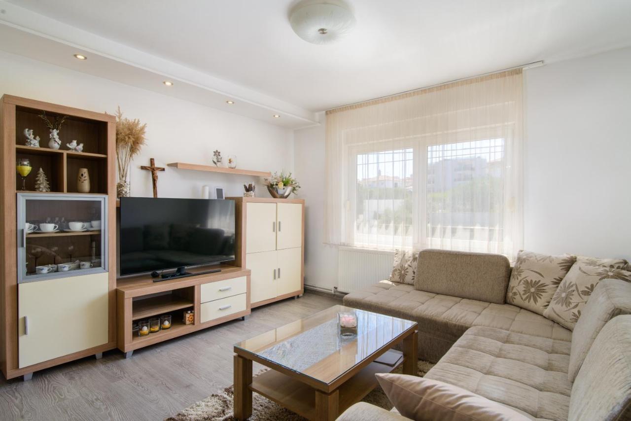Apartments Tonka Trogir Extérieur photo