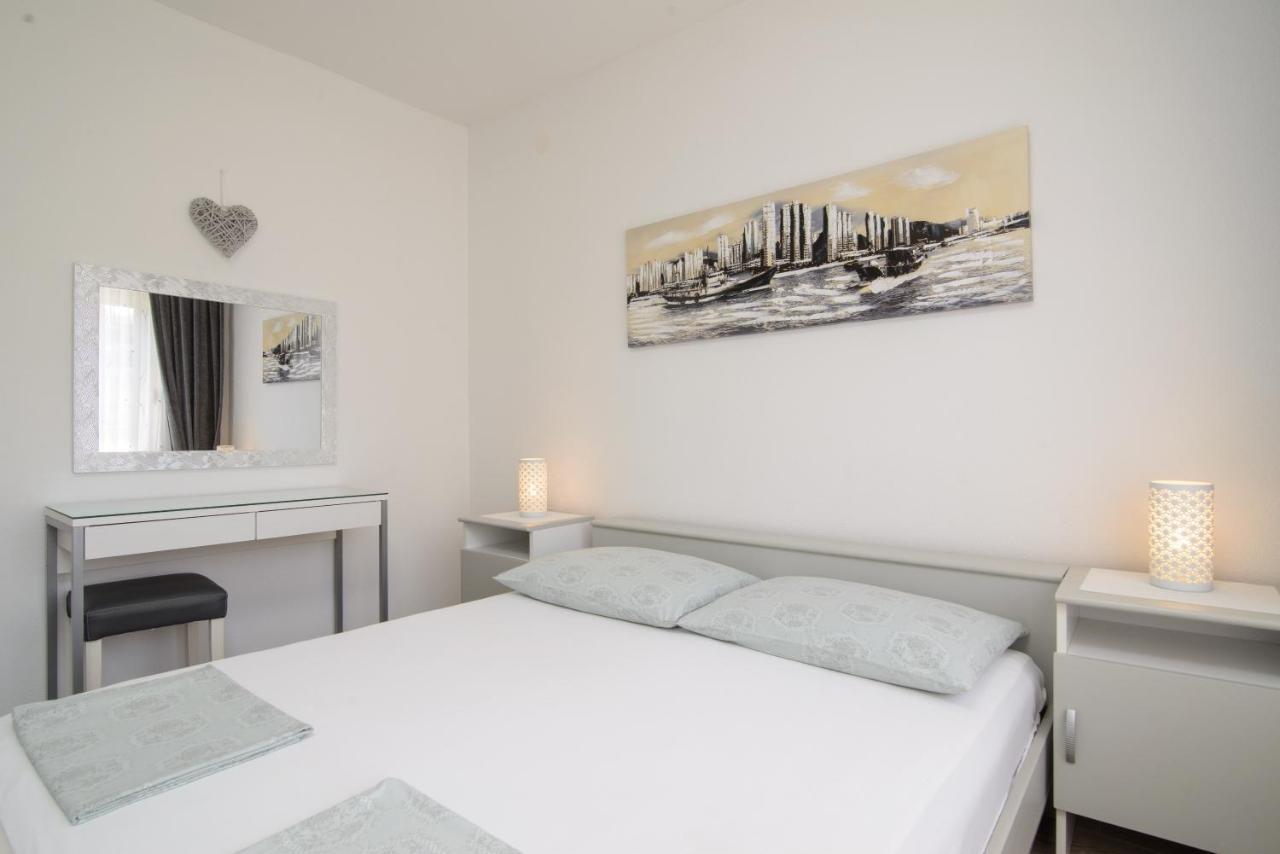 Apartments Tonka Trogir Extérieur photo