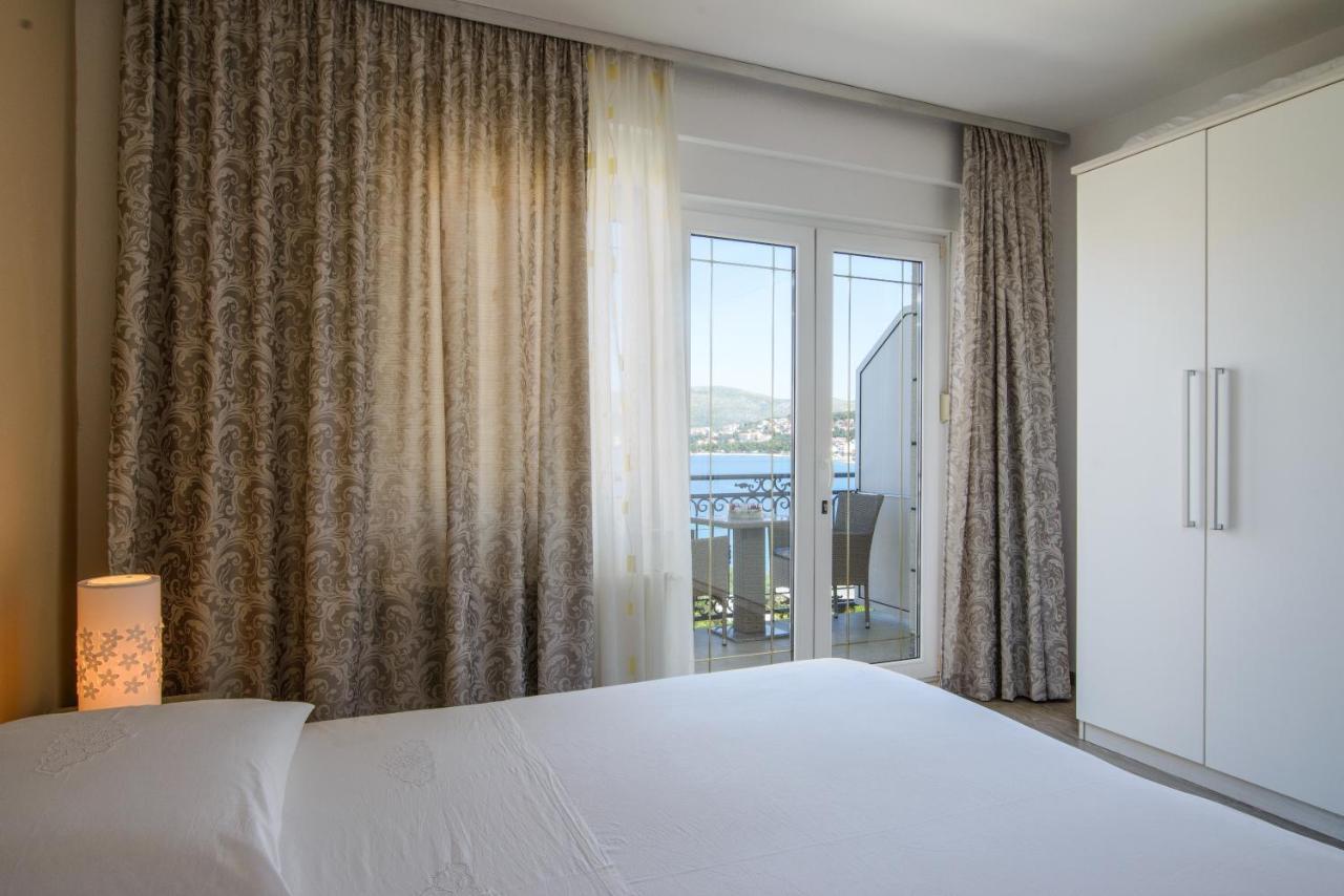 Apartments Tonka Trogir Extérieur photo