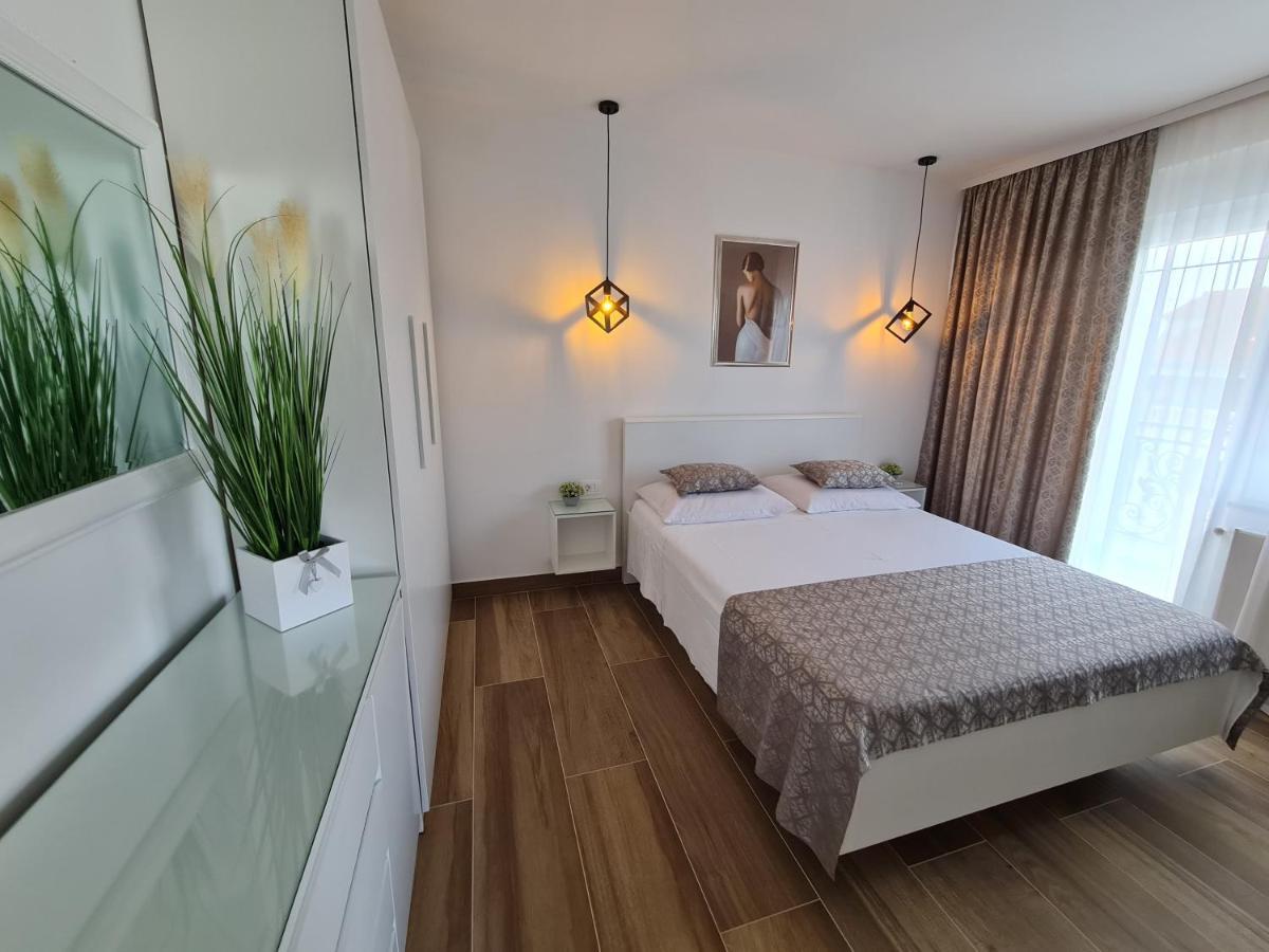 Apartments Tonka Trogir Extérieur photo